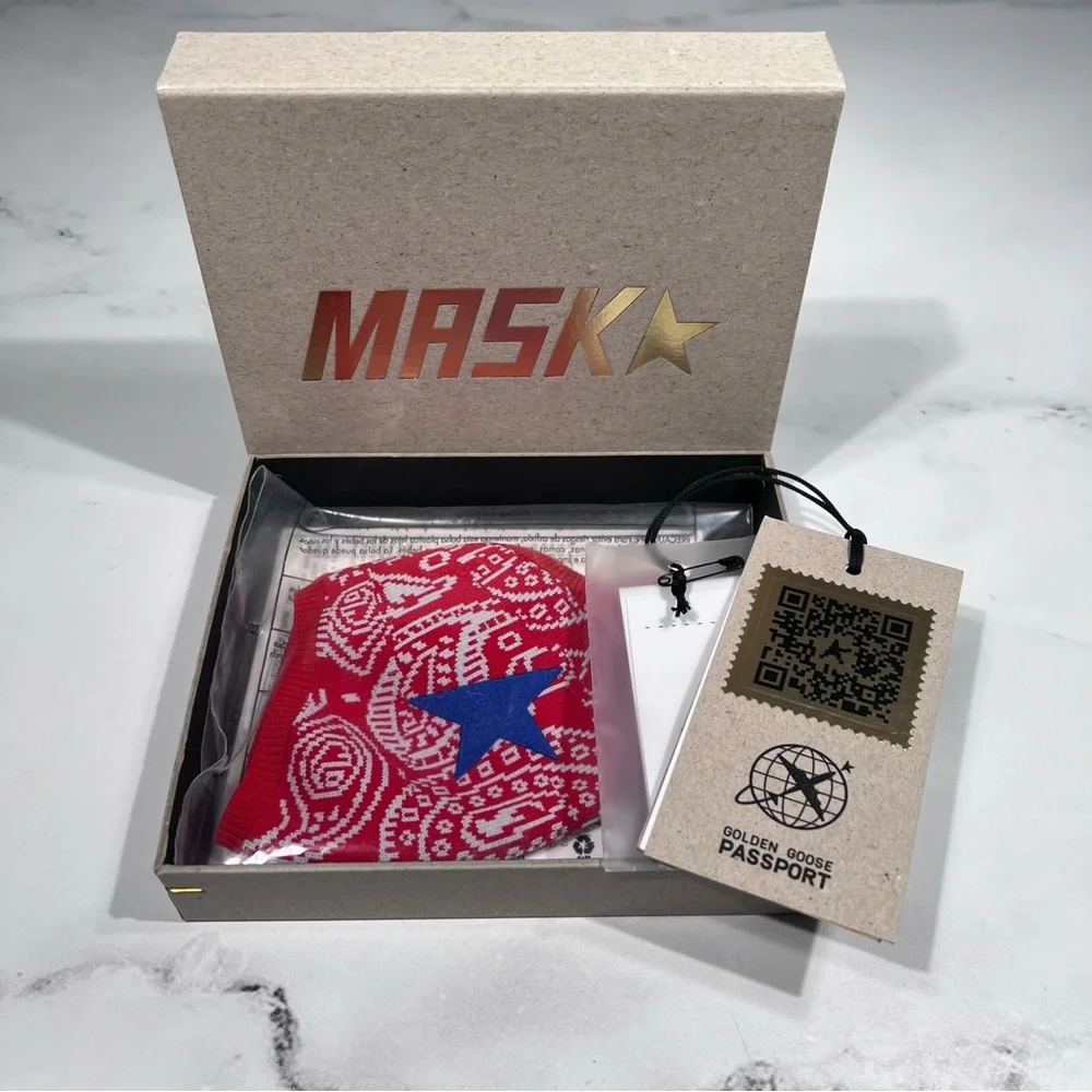 Golden Goose Star Face Mask Knitted Red Bandana Print